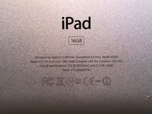 APPLE IPAD 2 MODEL A1395 WITH A KEYBOARD DOCK A1359 - BOTH FOR SPARES