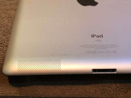 APPLE IPAD 2 MODEL A1395 WITH A KEYBOARD DOCK A1359 - BOTH FOR SPARES