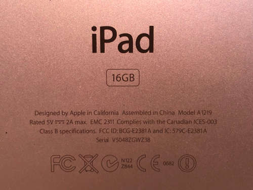 APPLE IPAD 1st GENERATION MODEL A1219 - IN WORKING ORDER