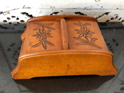 AMAZING PIECE !!! SWISS MUSICAL CIGARETTE DISPENSING BOX - IN EXCELLENT WORKING ORDER