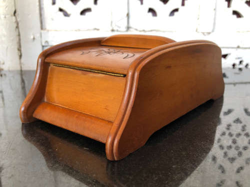 AMAZING PIECE !!! SWISS MUSICAL CIGARETTE DISPENSING BOX - IN EXCELLENT WORKING ORDER