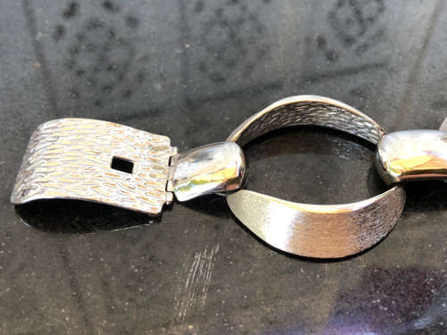 ORLANDO ORLANDINI - 1960`S CHUNKY ITALIAN 800 SILVER UN0 A ERRA DESIGNER BRACELET - 93.86g
