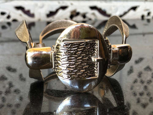 ORLANDO ORLANDINI - 1960`S CHUNKY ITALIAN 800 SILVER UN0 A ERRA DESIGNER BRACELET - 93.86g