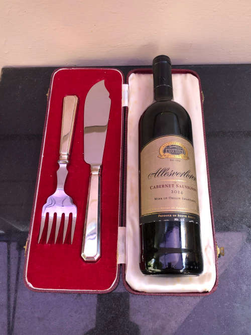 WOW !!! John Turton and Co boxed set of silverplated Fish Servers - in immaculate condition