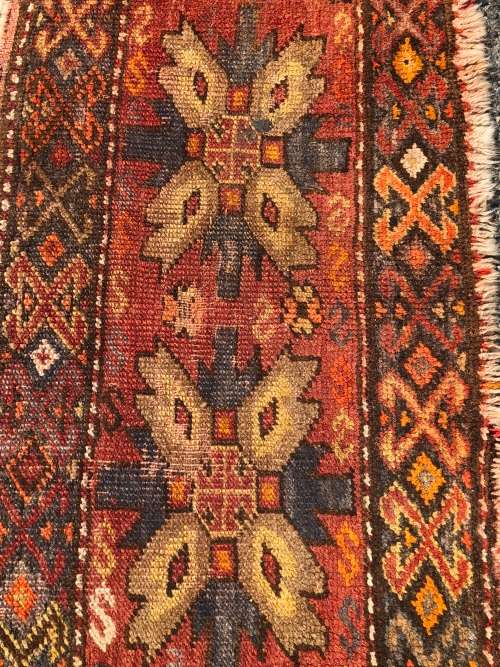 Pure wool hand knotted well worn persian rug - 980 x 450mm