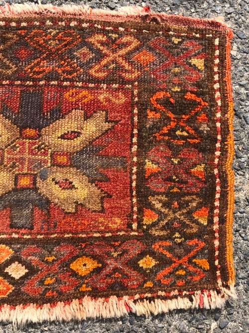 Pure wool hand knotted well worn persian rug - 980 x 450mm