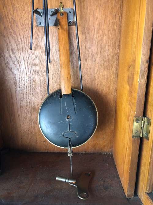 Wow !!! stunning old Mahogany wood cased wall clock with key