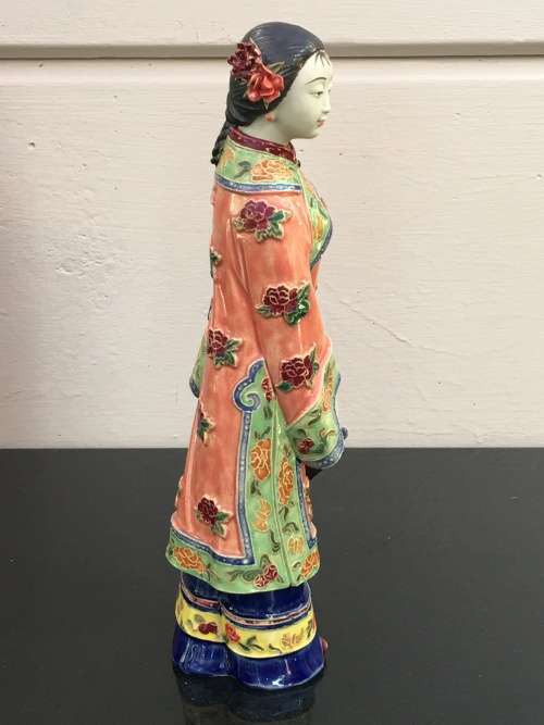 A Signed Chinese Shiwan female figurine hand sculpted and decorated. 30.5 cm tall