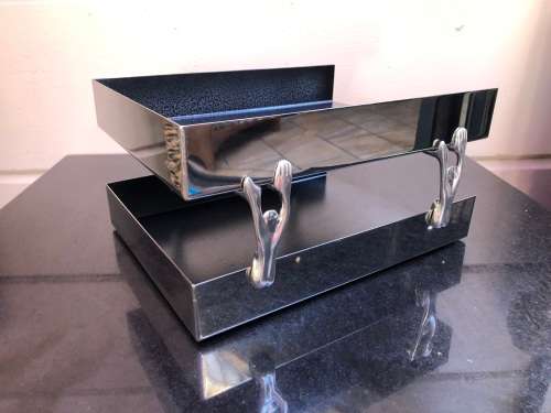 LATE ENTRY !!!!!  Carrol Boyes (1954 - 2019) Functional Art !!! - Man Pattern Paper Tray Set