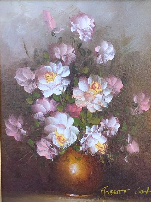 ROBERT COX (1934 - 2001) GILT FRAMED ORIGINAL OIL ON BOARD STILL LIFE OF FLOWERS
