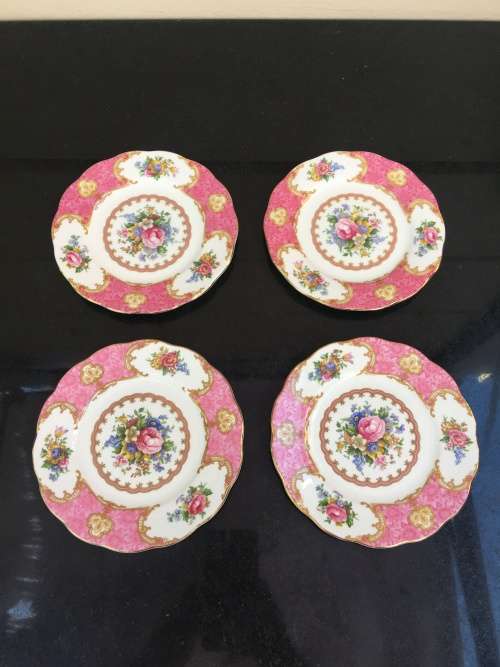 4pc Vintage Royal Albert Lady Carlisle Side Plates in fantastic condition