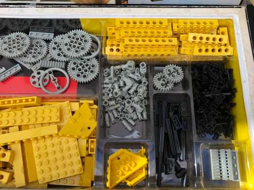 WOW !!! 1979 LEGO BULLDOZER 856 BOXED SET - INCOMPLETE SET WITH 353 PIECES