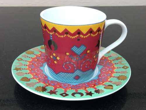 STUNNING GENEVIEVE LETHU TZIGANE PARIS 1992 DEMITASSE CUP AND SAUCER - MINT CONDITION !!!