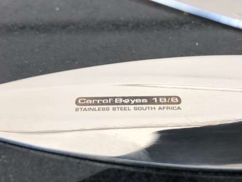 CARROL BOYES (1954 - 2019) GET A GRIP PATTERN BOXED SUGAR TONGS - STAINLESS STEEL