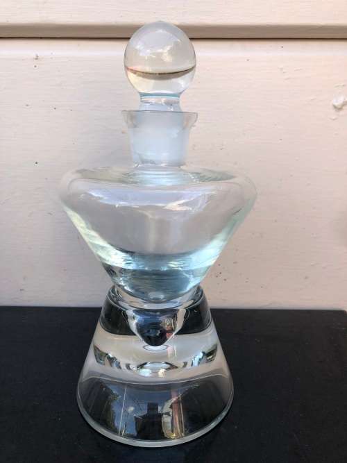 WOW !! STUNNING HEAVY GLASS DECANTER WITH STAND - UNUSUAL PIECE