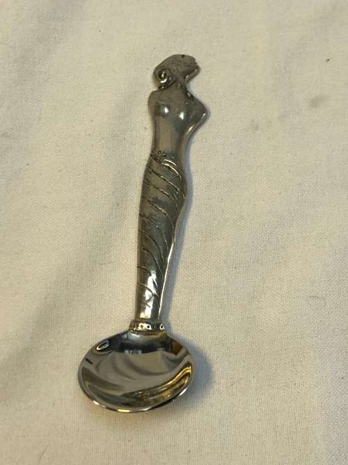 CARROL BOYES (1954 - 2019) ORIGINAL WOMAN PATTERN SUGAR SPOON - FUNCTIONAL ART !!!