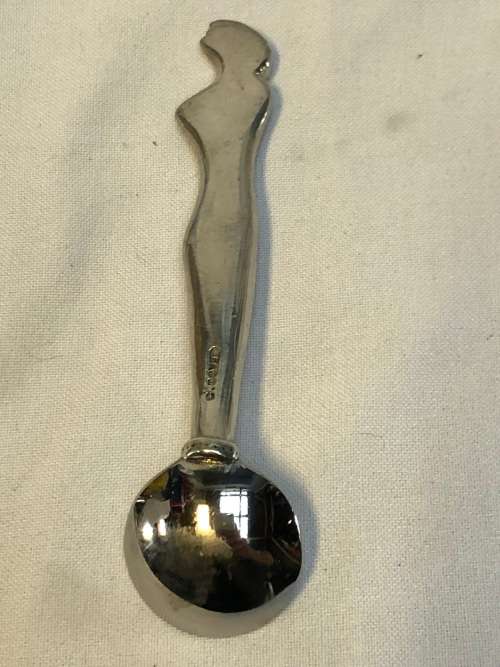 CARROL BOYES (1954 - 2019) ORIGINAL WOMAN PATTERN SUGAR SPOON - FUNCTIONAL ART !!!