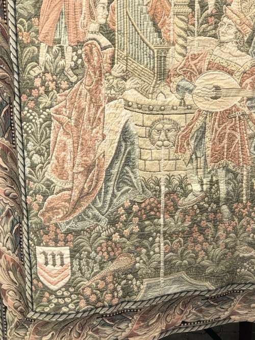 WHAT A BEAUTY !!!! STUNNING LARGE FRENCH MEDIEVAL AUBUSSON /TAPESTRY WALL HANGING 1540 X 1540mm