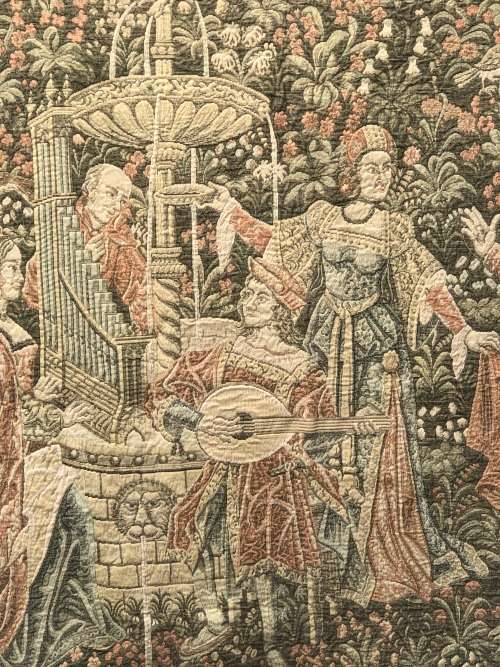 WHAT A BEAUTY !!!! STUNNING LARGE FRENCH MEDIEVAL AUBUSSON /TAPESTRY WALL HANGING 1540 X 1540mm