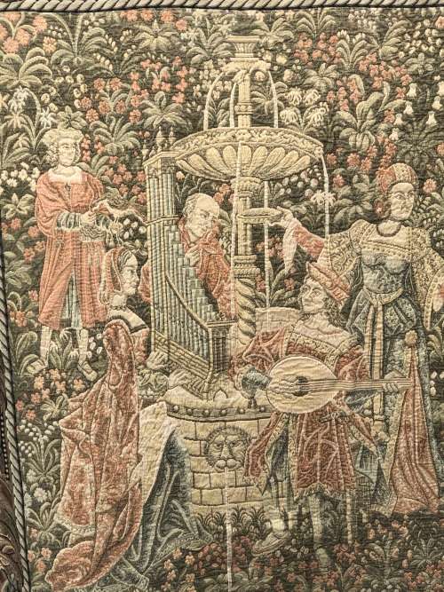 WHAT A BEAUTY !!!! STUNNING LARGE FRENCH MEDIEVAL AUBUSSON /TAPESTRY WALL HANGING 1540 X 1540mm