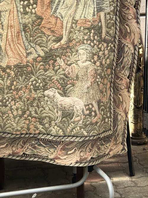 WHAT A BEAUTY !!!! STUNNING LARGE FRENCH MEDIEVAL AUBUSSON /TAPESTRY WALL HANGING 1540 X 1540mm