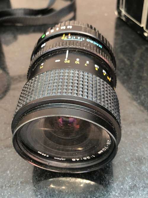 MINOLTA X-300s 35mm SLR MANUAL ZOOM FILM CAMERA WITH TWO LENSES IN A CARRY CASE -WORKING 100%