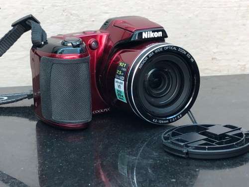NIKON COOLPIX L810 COMPACT DIGITAL CAMERA 16.1mp - COMES WITH A CAMERA BAG - WORKING 100%