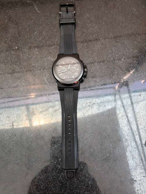 MICHAEL KORS MK-8152 STYLISH DYLAN BLACK BULKY MENS QUARTZ WATCH - WORKING 100%