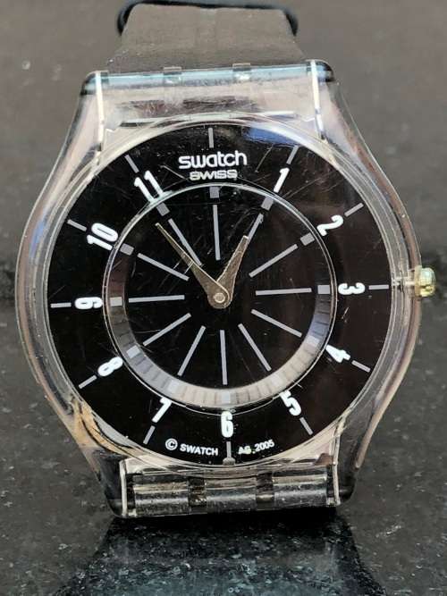 RARE AND COLLECTABLE SWATCH SKIN AG-2005 SUPER THIN ORIGINAL ANALOGUE QUARTZ WATCH - WORKING 100%