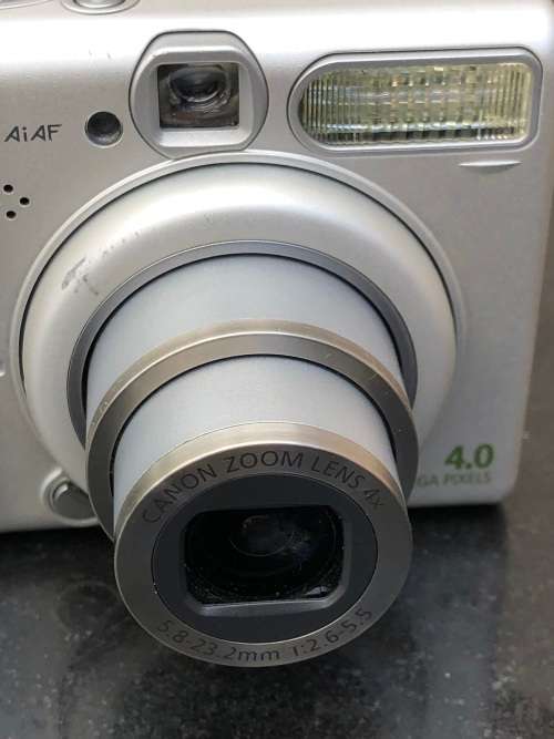 CANON POWERSHOT A520 4mp DIGITAL CAMERA - 100% WORKING ORDER