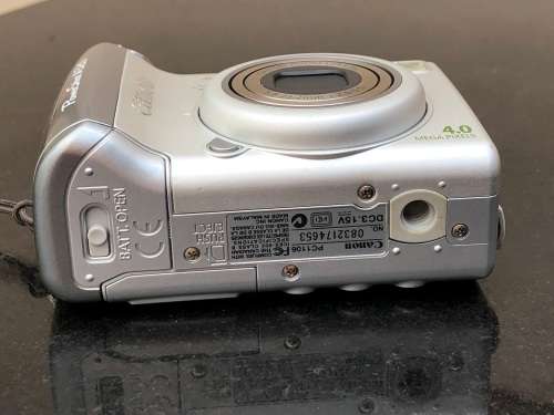 CANON POWERSHOT A520 4mp DIGITAL CAMERA - 100% WORKING ORDER