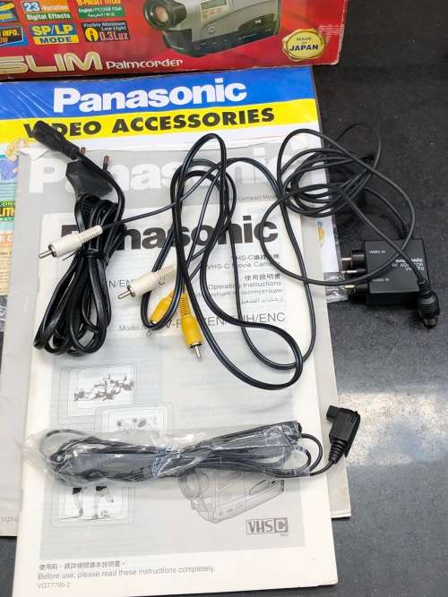 COLLECTORS PIECE !! 1999 PANASONIC RX17 VIDEO CASSETTE RECORDER IN THE BOX WORKING 100%