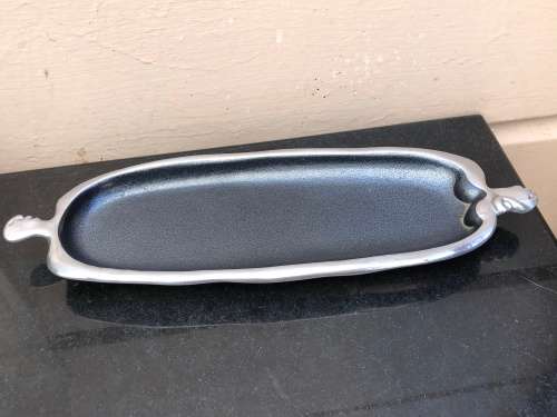 CARROL BOYES (1954 - 2019) - ORIGINAL WOMAN / MAN PATTERN ENTREE DISH - FUNCTIONAL ART