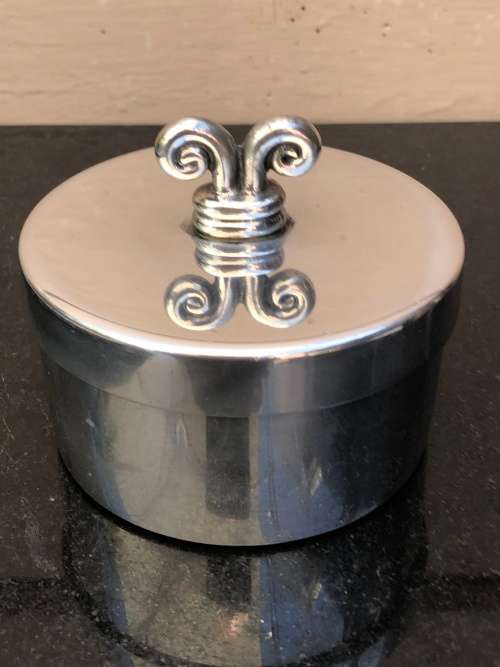 CARROL BOYES (1954 - 2019) FUNCTIONAL ART - ORIGINAL - ARIES PATTERN SUGAR BOWL - LIKE NEW