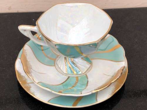 BALLERINA CHINA Regd c1950`s IRIDESCENT MOTHER OF PEARL TEA TRIO , MADE IN ENGLAND - No 3 of 5