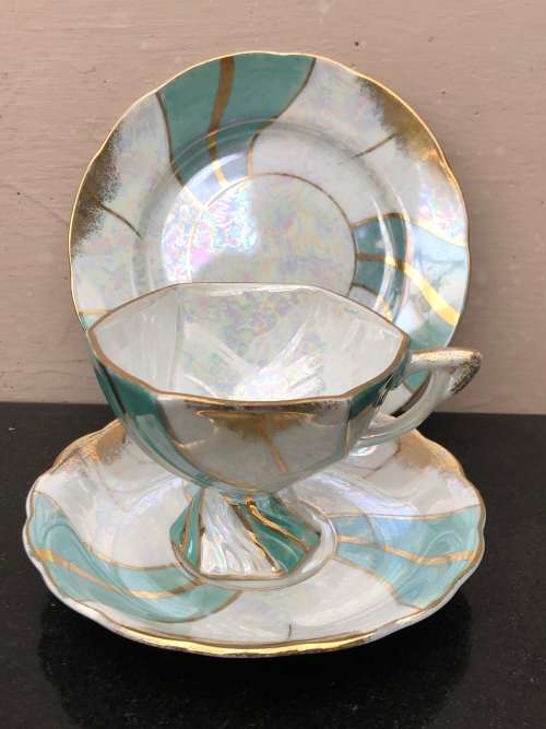 BALLERINA CHINA Regd c1950`s IRIDESCENT MOTHER OF PEARL TEA TRIO , MADE IN ENGLAND - No 3 of 5