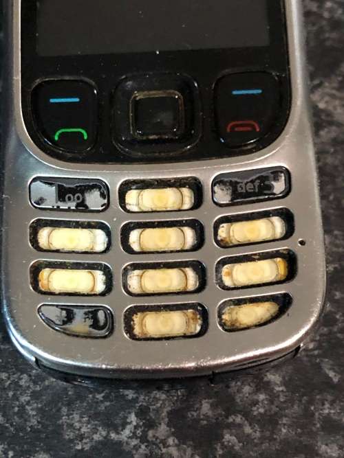 JOB LOT OF OLD CELL PHONES - UNTESTED - NOKIA 5110 , SIEMENS , NOKIA 1600 AND MOBICELL