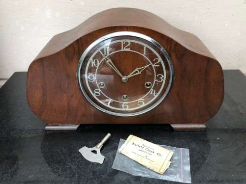 WOW !!! STUNNING ENFIELD MANTLE CLOCK IN FULL WORKING ORDER INCLUDING KEY