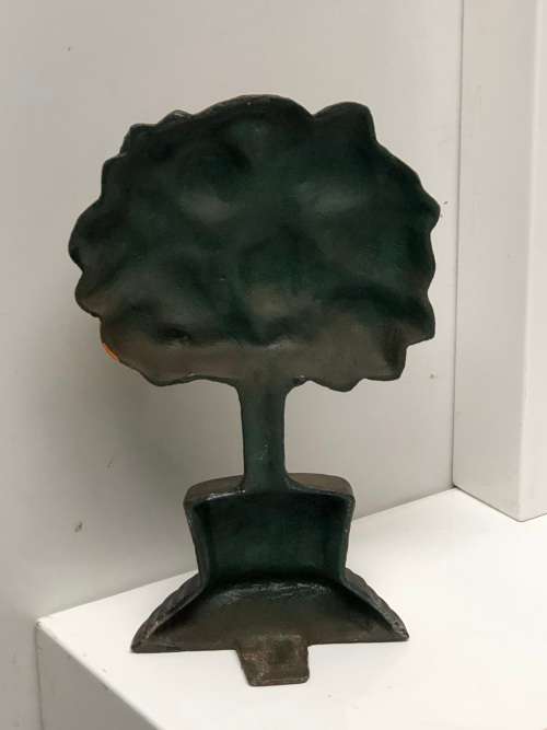 BEAUTIFUL CAST IRON ORANGE TREE PATTERN DOOR STOPPER