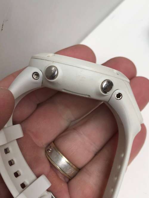 SUUNTO AMBIT 2 WHITE FITNESS WATCH WITH CHARGER AND HEART MONITOR - FULL WORKING ORDER