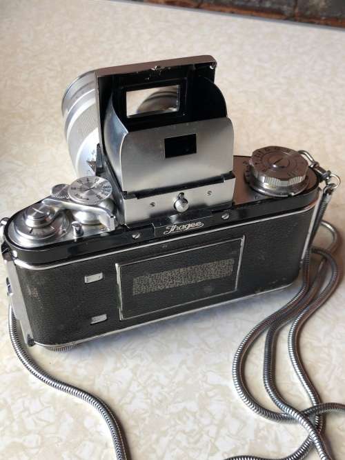 Rare Exakta Varex IIa Ihagee Dresden 35mm Film Camera With Many Extras Including Instruction Manuals