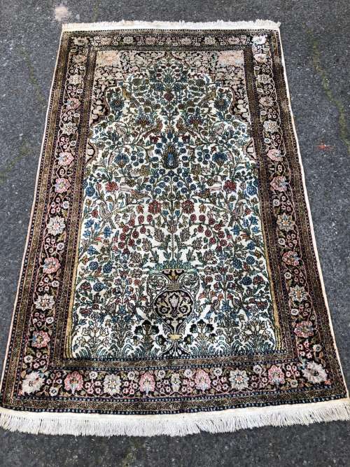 STUNNING HAND KNOTTED LAMBS WOOL AND SILK TREE OF LIFE ISFAHAN PERSIAN CARPET 1170 X 1900mm