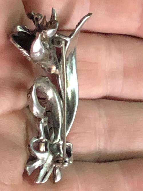 Beautiful highly detailed sterling silver marcasite brooch - 11.1g