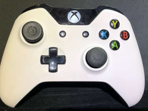 SCUF-ONE PROFESSIONAL WIRELESS CONTROLLER FOR XBOX ONE. - BOXED AND WORKING 100%