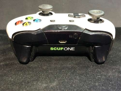 SCUF-ONE PROFESSIONAL WIRELESS CONTROLLER FOR XBOX ONE. - BOXED AND WORKING 100%