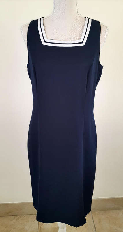Dress shift navy blue size 36 Truworths