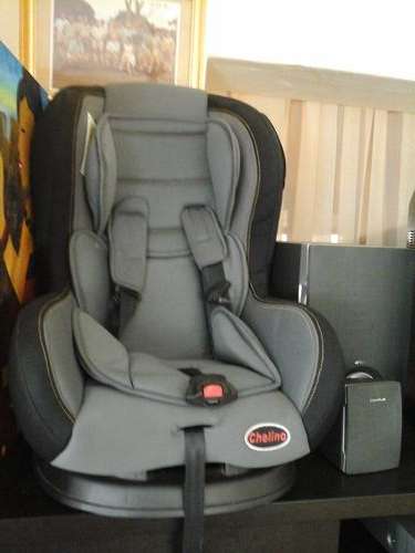 CHELINO GREY AND BLACK BABY CAR SEAT