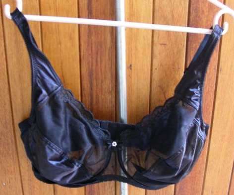 Black Bra size 40D
