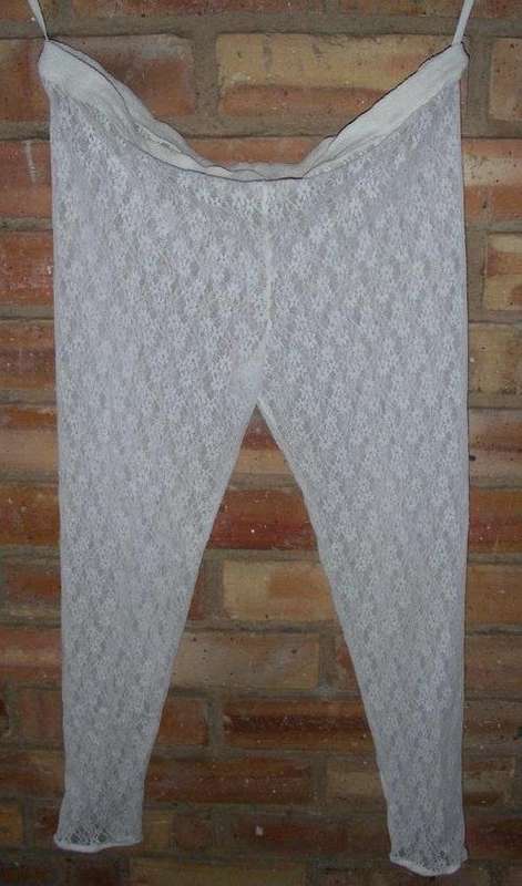 Vintage white lace footless tights / leggings - size L +- 30 years old