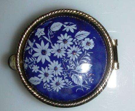 Vintage gilt and porcelain pill box